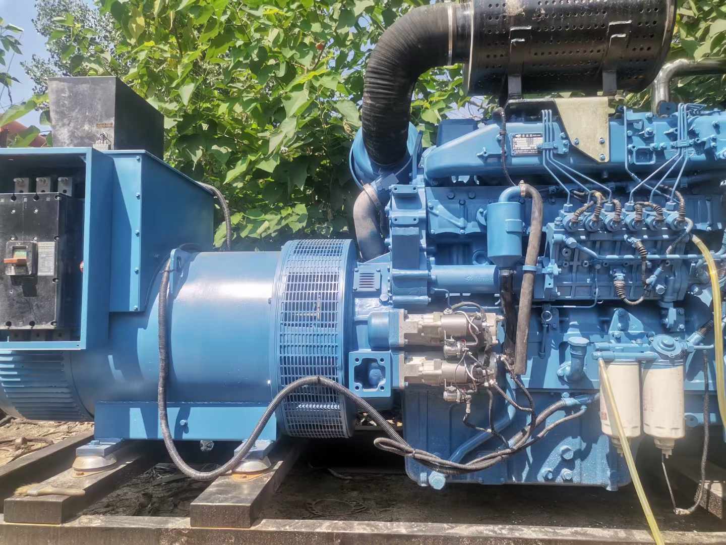 蕉岭详细说明降低 800kW 柴油发电机输出电流波动的方法